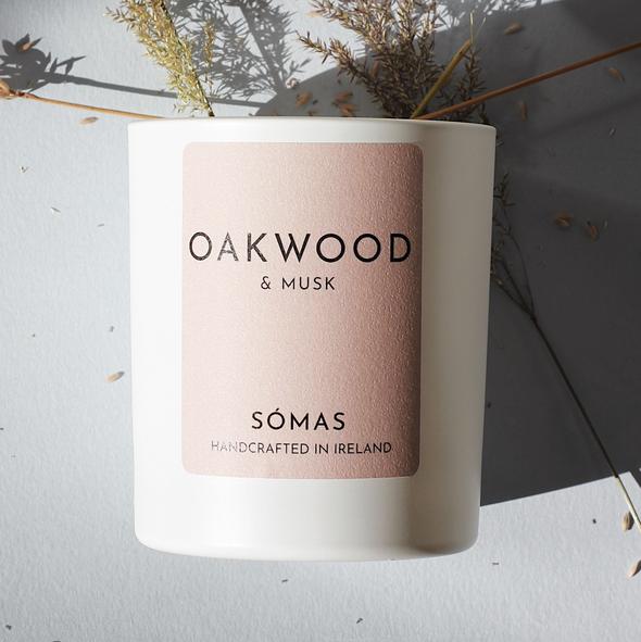 Oakwood & Musk Scented Soy Candle