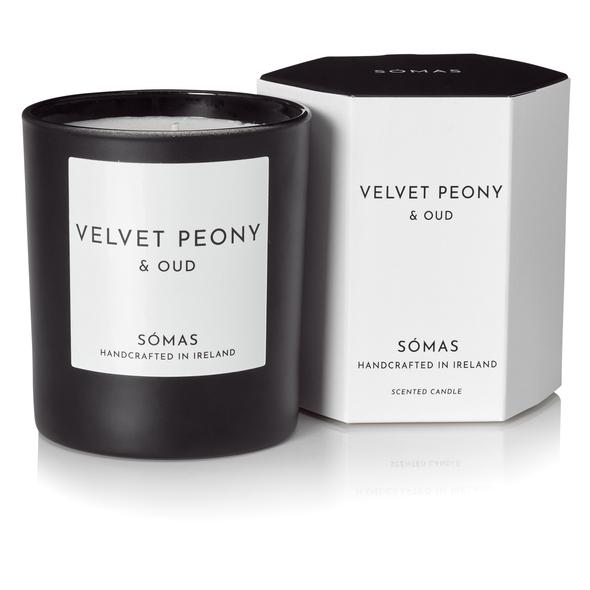 Somas Velvet Peony & Oud Candle